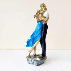 Romantic Resin Couple Romantic Home Decor Sculpture, Showpiece