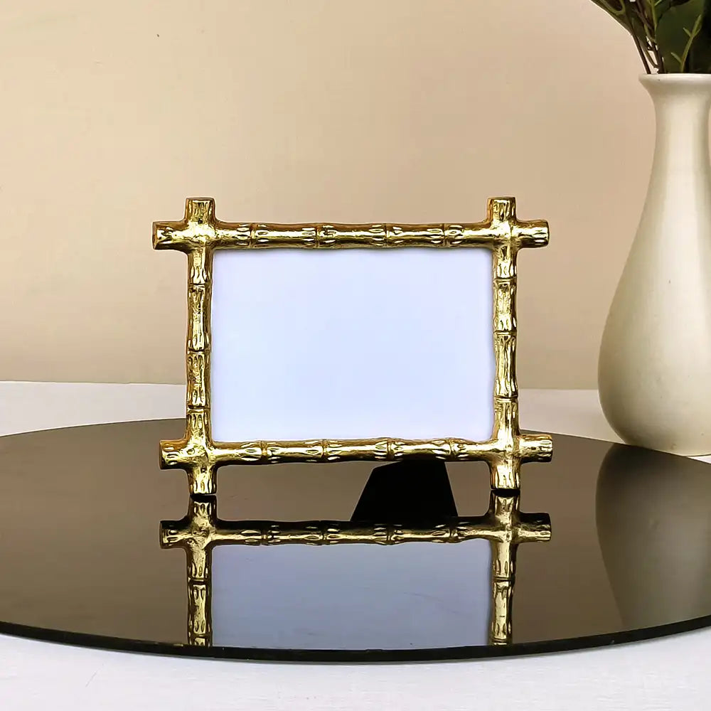 Gold Finish Metal Photo Frame For Table Decor