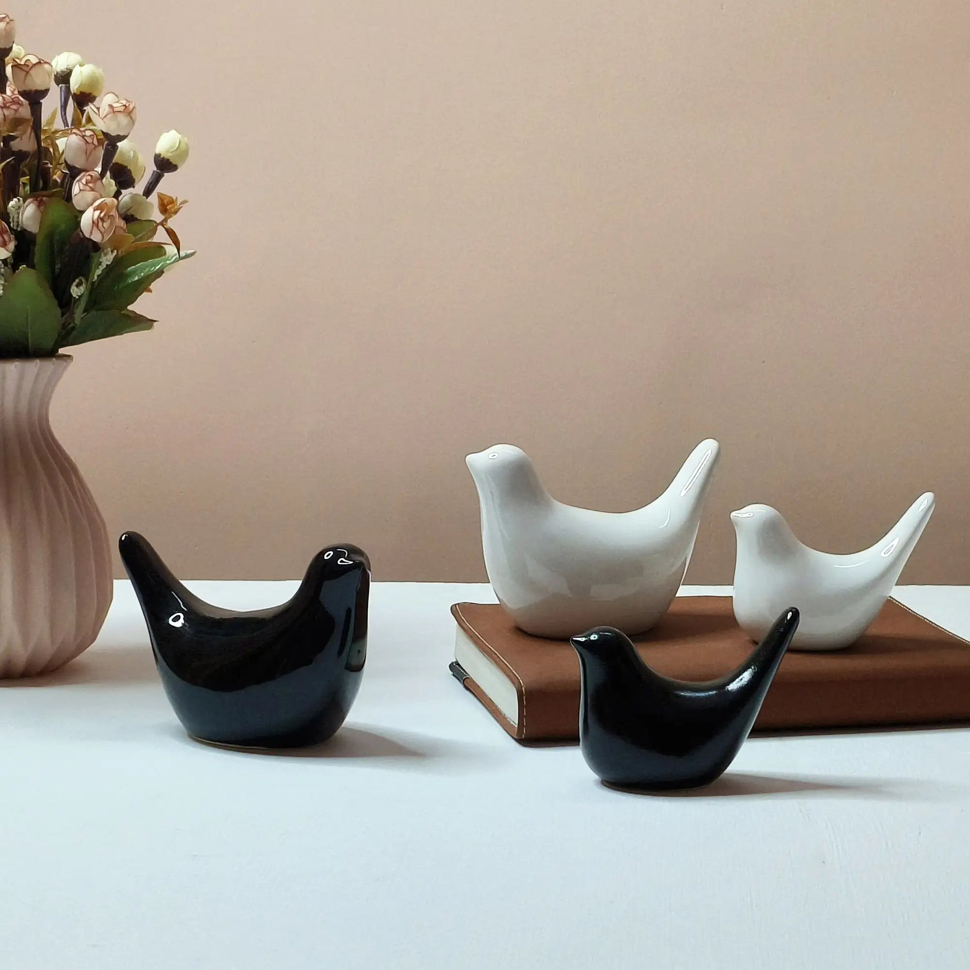 Bird Set of 4 for Home Decor made of Ceramic